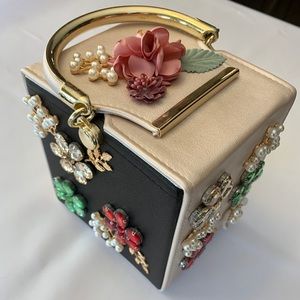 Beaded Flower Evening Bag - Light Pink